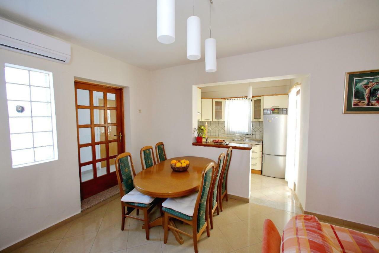 Apartments Ana Бибинье Экстерьер фото