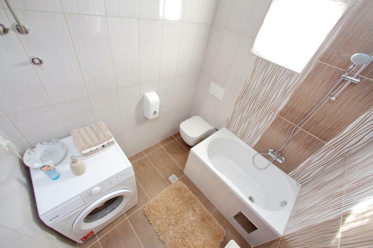 Apartments Ana Бибинье Экстерьер фото
